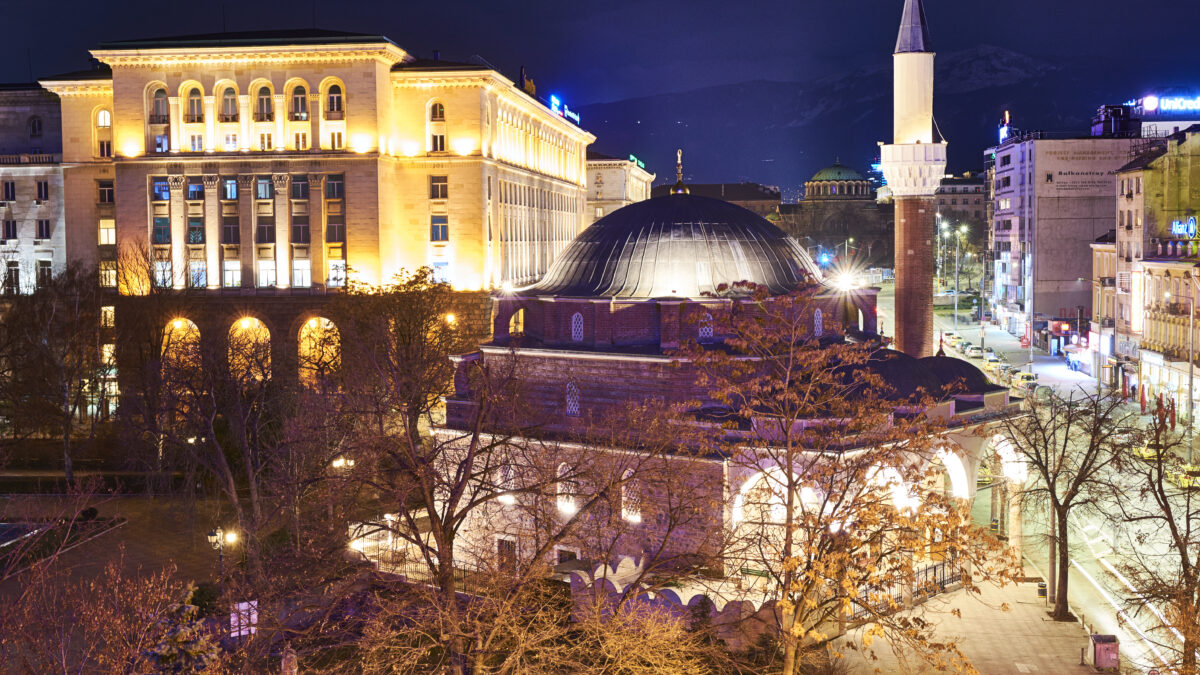 La Moschea Banya Bashi a Sofia: Un Simbolo di Tolleranza Religiosa